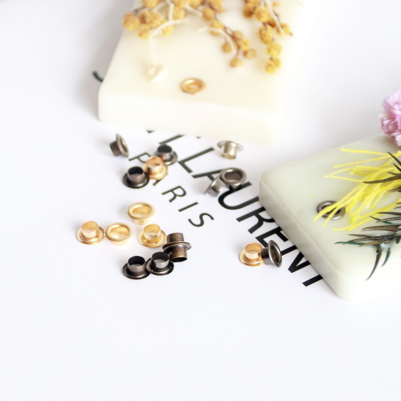 เทียนขี้ผึ้ง Buttonhole ชุด 5  - Candle Making Kits บทวิจารณ์และราคา